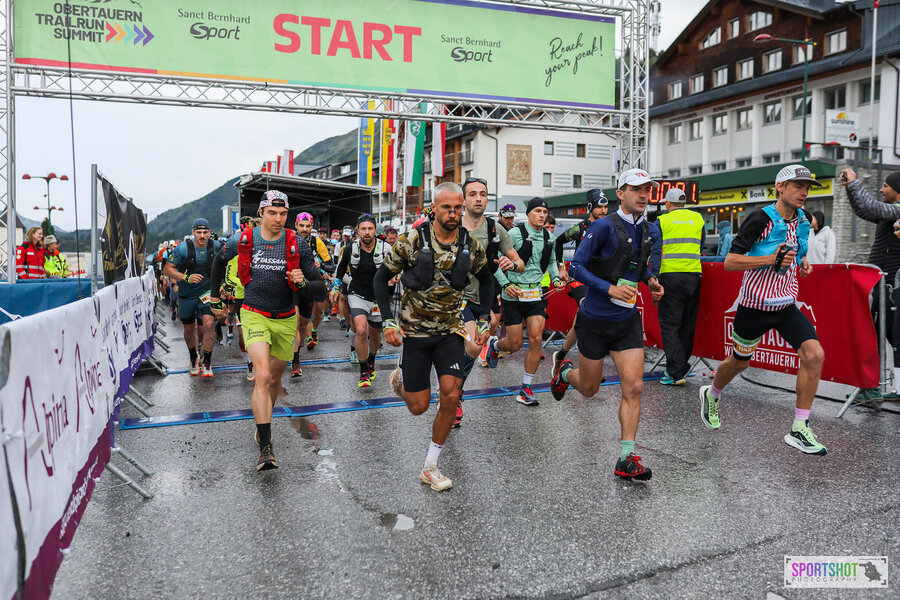 Start des Obertauern Trailrunning Summits in der Bergwelt.