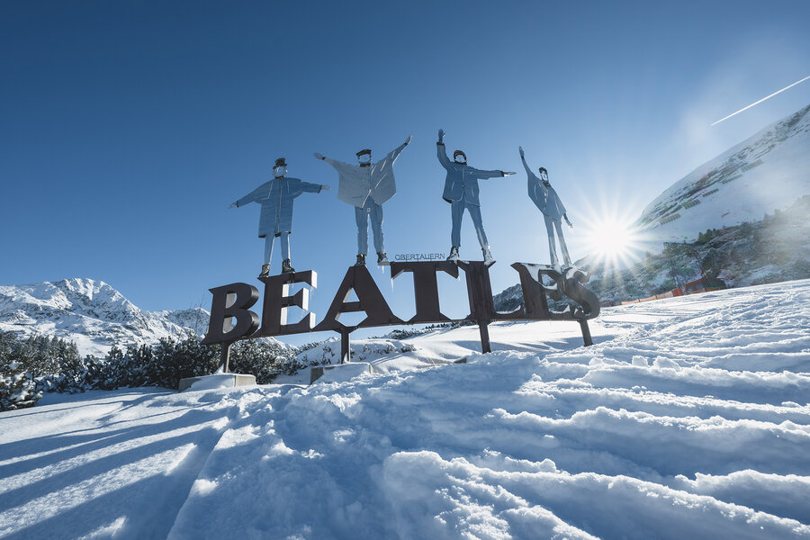 Beatles Statue